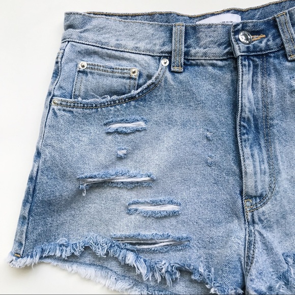 ZARA | HIGH WAIST | DISTRESSED | DENIM SHORTS N7 - Picture 2 of 7